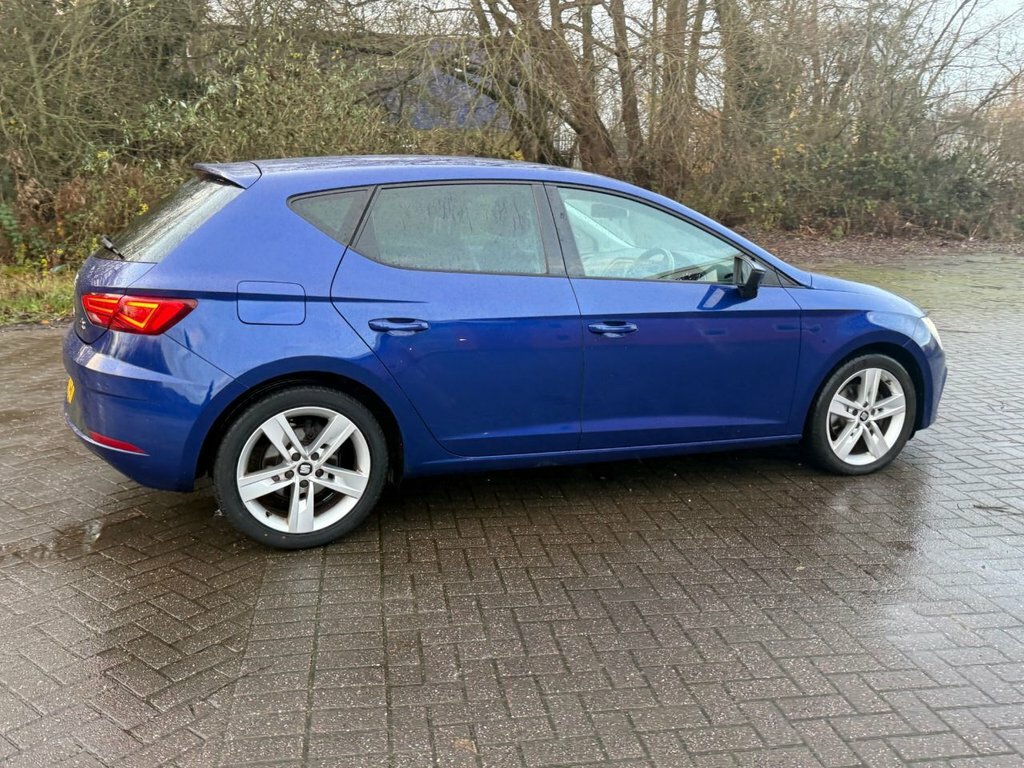 Seat Leon 1.4L Fr Technology Blue #4