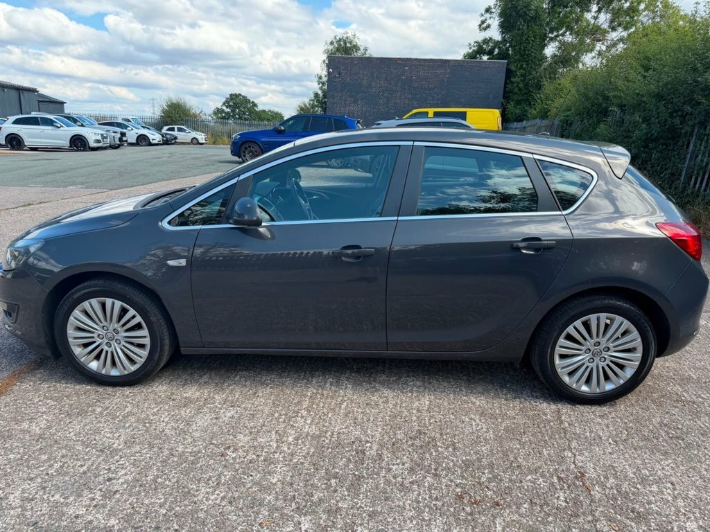 Vauxhall Astra 1.4L Excite Grey #4