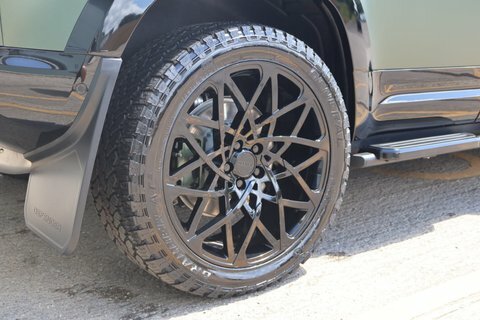 Land Rover Defender 110 3.0 D250 Mhev X-dynamic Se Suv 4Wd Black #13