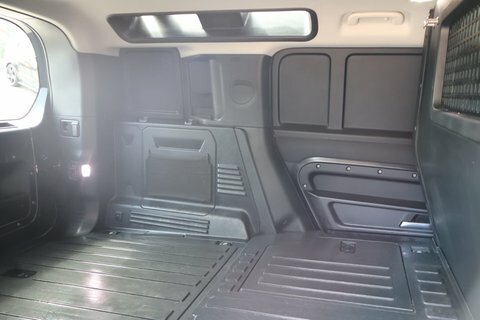 Land Rover Defender 110 3.0 D300 Mhev 75Th Limited Edition Suv Green #25