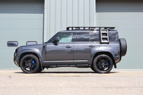 Land Rover Defender 110 3.0 D300 Mhev 75Th Limited Edition Suv Green #8