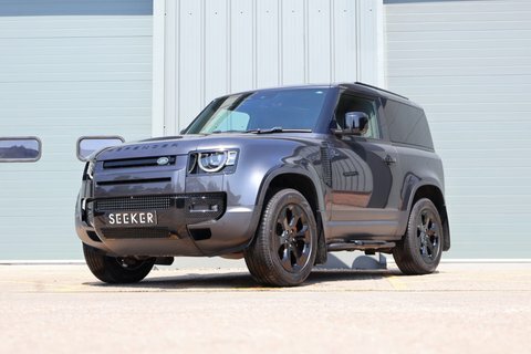 Land Rover Defender 90 2022 72 Hard Grey