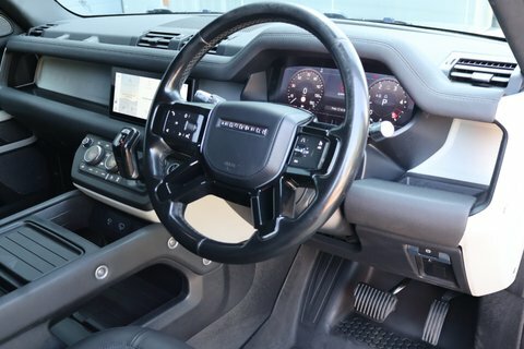 Land Rover Defender 110 S Grey #15