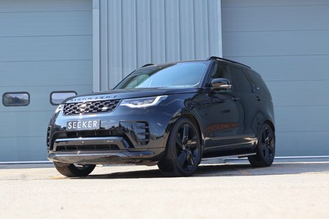 Land Rover Discovery 2023 73 R-dynamic Black