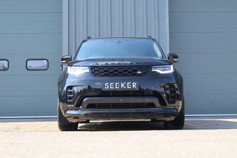 Land Rover Discovery 2023 73 R-dynamic Black #4