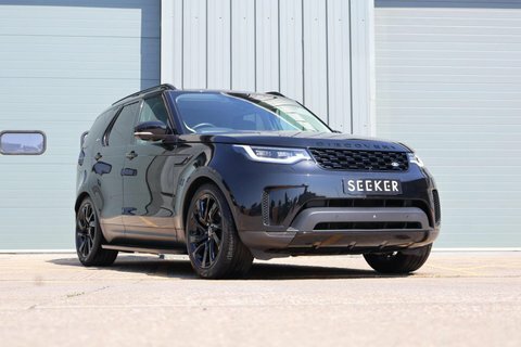 Land Rover Discovery 2023 23 Se Black #3