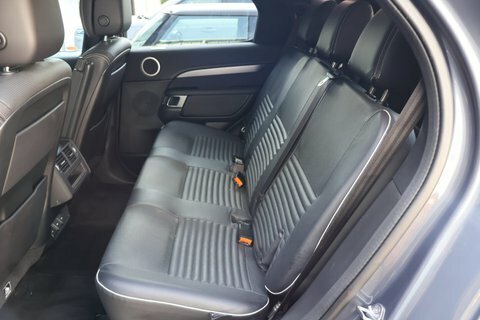 Land Rover Discovery D300 Dynamic Hse #13