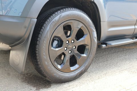 Land Rover Defender 110 D250 S Black #11