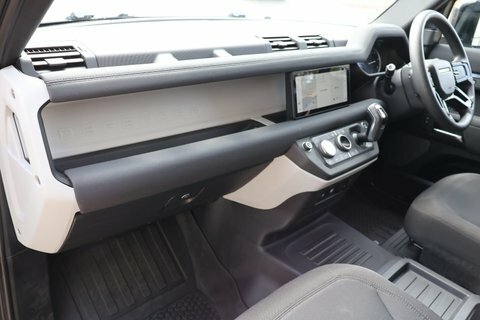Land Rover Defender 110 D250 S Black #21