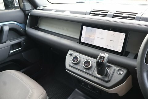 Land Rover Defender 110 D250 S Black #18