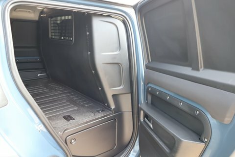 Land Rover Defender 110 D250 S Black #23