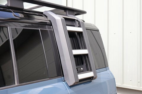 Land Rover Defender 110 D250 S Black #14