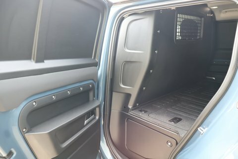 Land Rover Defender 110 D250 S Black #24