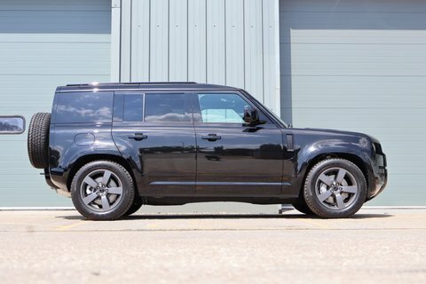 Land Rover Defender 110 3.0 D350 X-dynamic Hse 110 Black #8