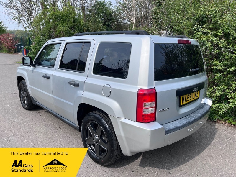 Jeep Patriot 2.0 Sport Crd Silver #4