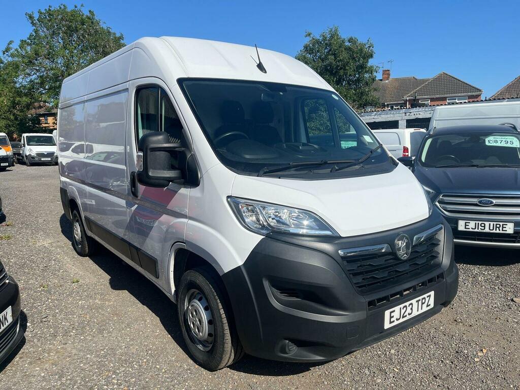 Vauxhall Movano Panel Van White #1