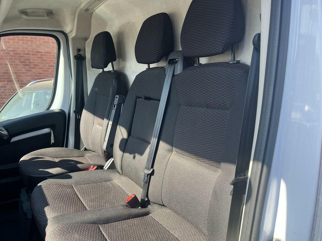 Vauxhall Movano Panel Van White #11