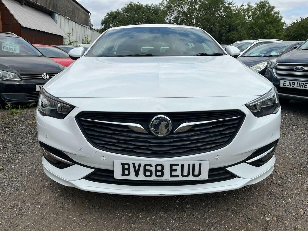 Vauxhall Insignia Hatchback 1.5I Turbo Gpf Sri VX Line Nav Grand Spo BV68EUU White #2