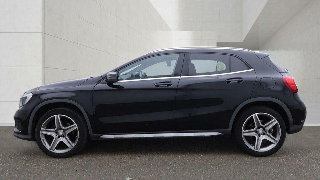 Mercedes-Benz GLA Class 2.1 Gla200d Amg Line 7G-dct Euro 6 Ss Black #6