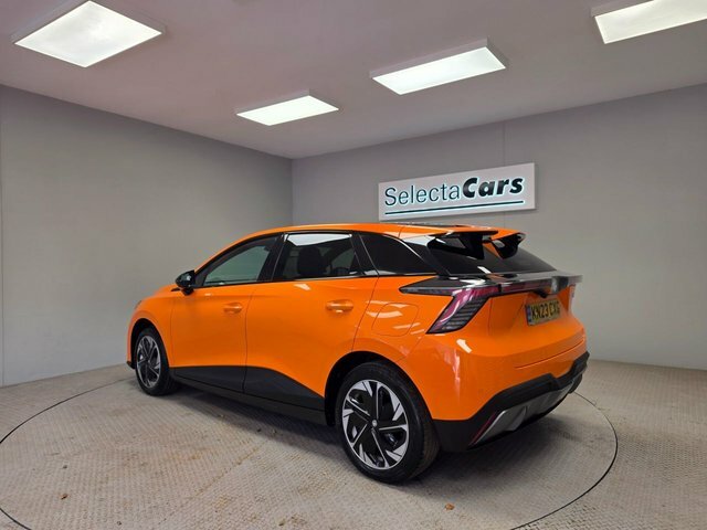 MG 1100 64Kwh Trophy Long Range Hatchback Aut Orange #2