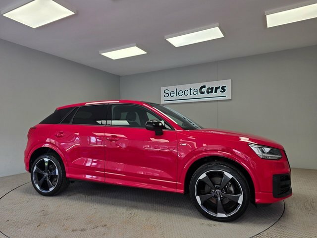 Audi Q2 1.0 Tfsi 30 Black Edition Suv Eu Red #4