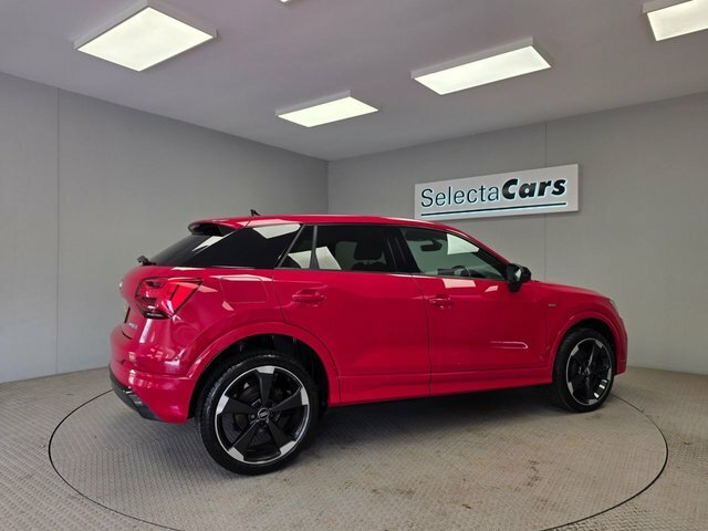 Audi Q2 1.0 Tfsi 30 Black Edition Suv Eu Red #6
