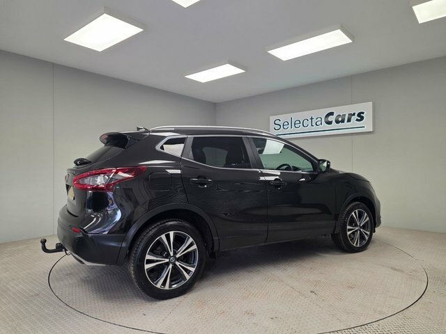Nissan Qashqai 1.3 Dig-t N-connecta Suv Euro 6 LM70NZR Black #6