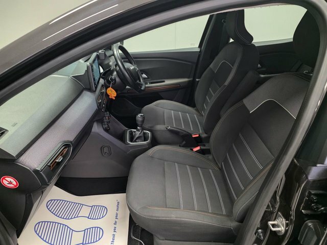 Dacia Sandero Stepway 1.0 Tce Extreme Cvt Green #31