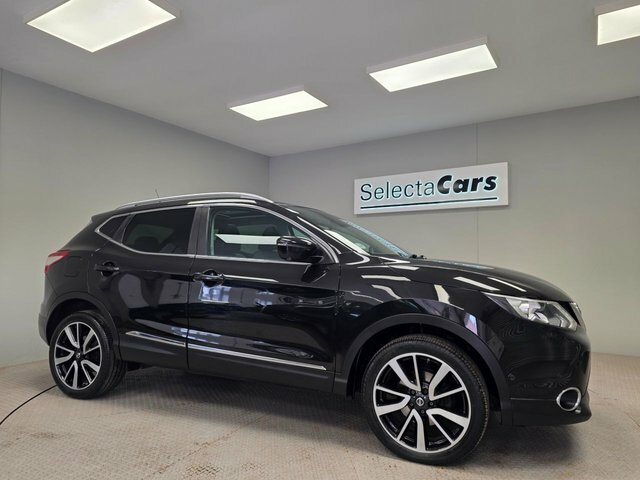 Nissan Qashqai 1.6 Dig-t Tekna Suv 2Wd Euro 6 Black #4