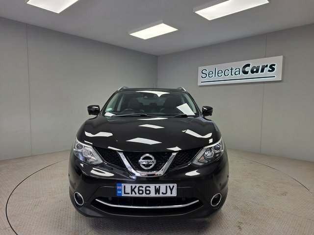 Nissan Qashqai 1.6 Dig-t Tekna Suv 2Wd Euro 6 Black #3