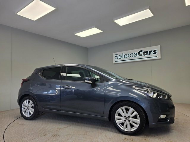 Nissan Micra Tekna Silver #35