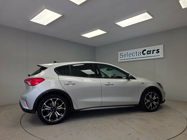 Ford Focus 1.0T Ecoboost Active X Hatchback ML69GHH Silver #5