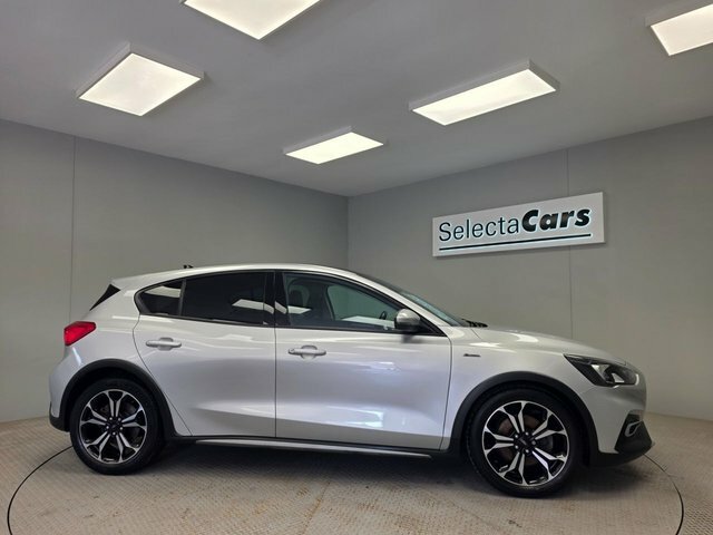 Ford Focus 1.0T Ecoboost Active X Hatchback ML69GHH Silver #4