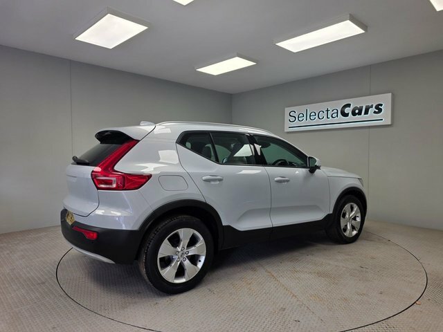 Volvo XC40 1.5 T3 Momentum Suv Euro 6 S S Silver #6