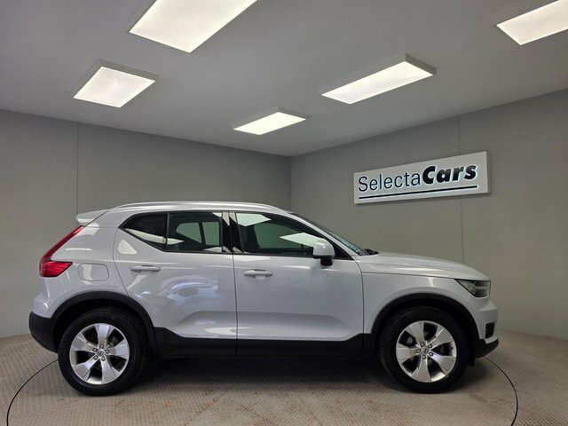 Volvo XC40 1.5 T3 Momentum Suv Euro 6 S S Silver #5