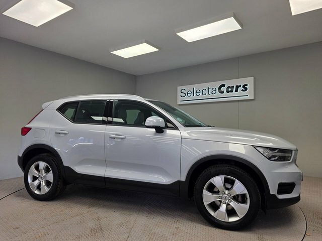 Volvo XC40 1.5 T3 Momentum Suv Euro 6 S S Silver #4