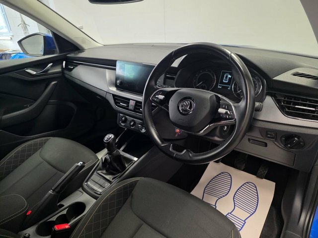 Skoda Kamiq Se Black #27