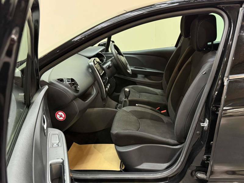 Renault Clio 0.9 Clio Iconic Tce - 2019 68 HS68UXF Black #4