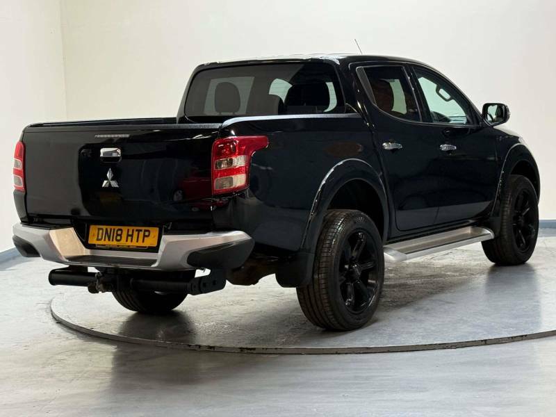 Mitsubishi L200 2.4 L200 Warrior Di-d 4Wd - 2018 18 Black #6