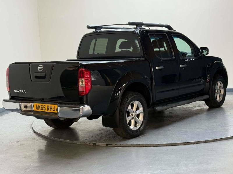 Nissan Navara 2.5 Dci Salomon 4Wd Euro 5 - 2015 65 Black #5