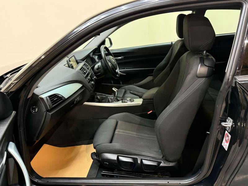 BMW 1 Series 1.5 116D Sport Black #4