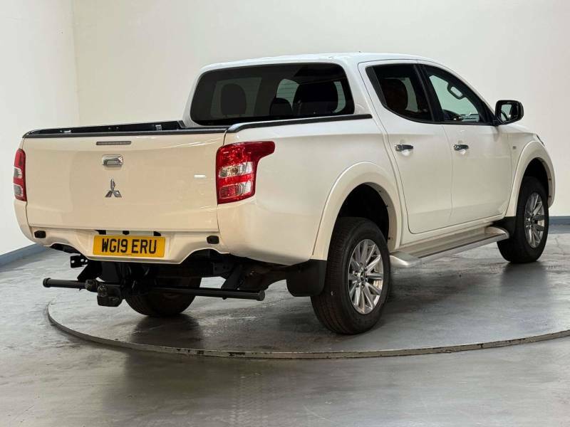 Mitsubishi L200 2.4 L200 Titan Di-d 4Wd - 2019 19 WG19ERU White #5