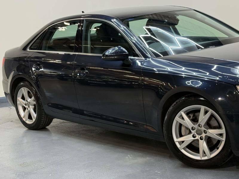 Audi A4 Saloon Grey #44