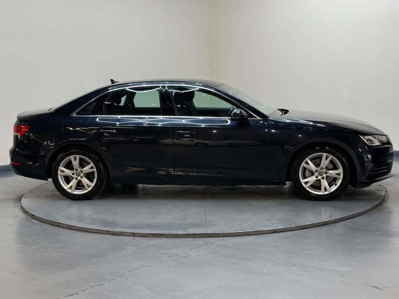 Audi A4 Saloon Grey #11