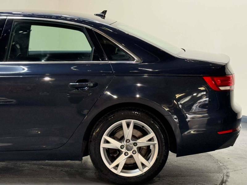 Audi A4 Saloon Grey #41