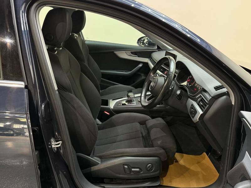 Audi A4 Saloon Grey #12
