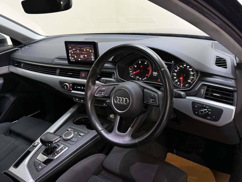 Audi A4 Saloon Grey #13