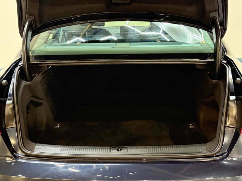 Audi A4 Saloon Grey #54