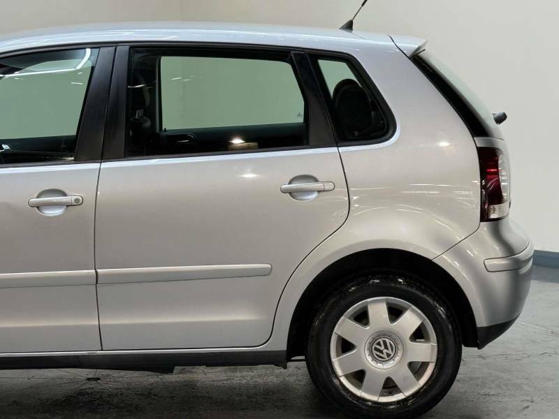 Volkswagen Polo 1.2 E Black #37