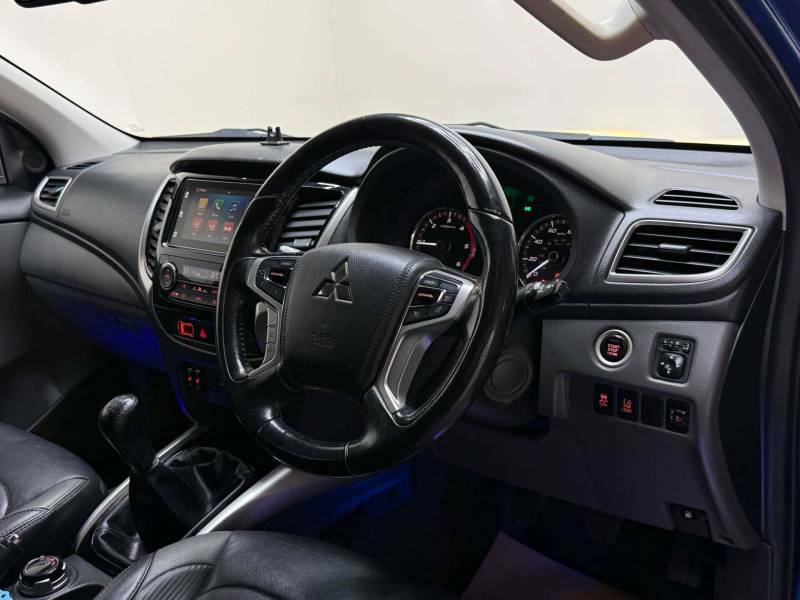 Mitsubishi L200 Barbarian X  #13